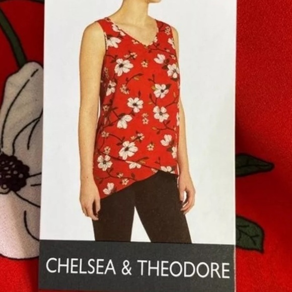 3x25* Chelsea & Theodore Women's Sleeveless Red White Floral Print Hi-Low Hem - Picture 3 of 15